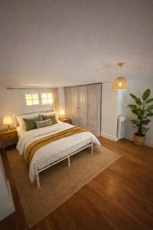 Superbe duplex adresse exception au pied de la Tour Eiffel - 2