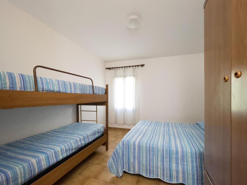 Apartment with parking near center - 3