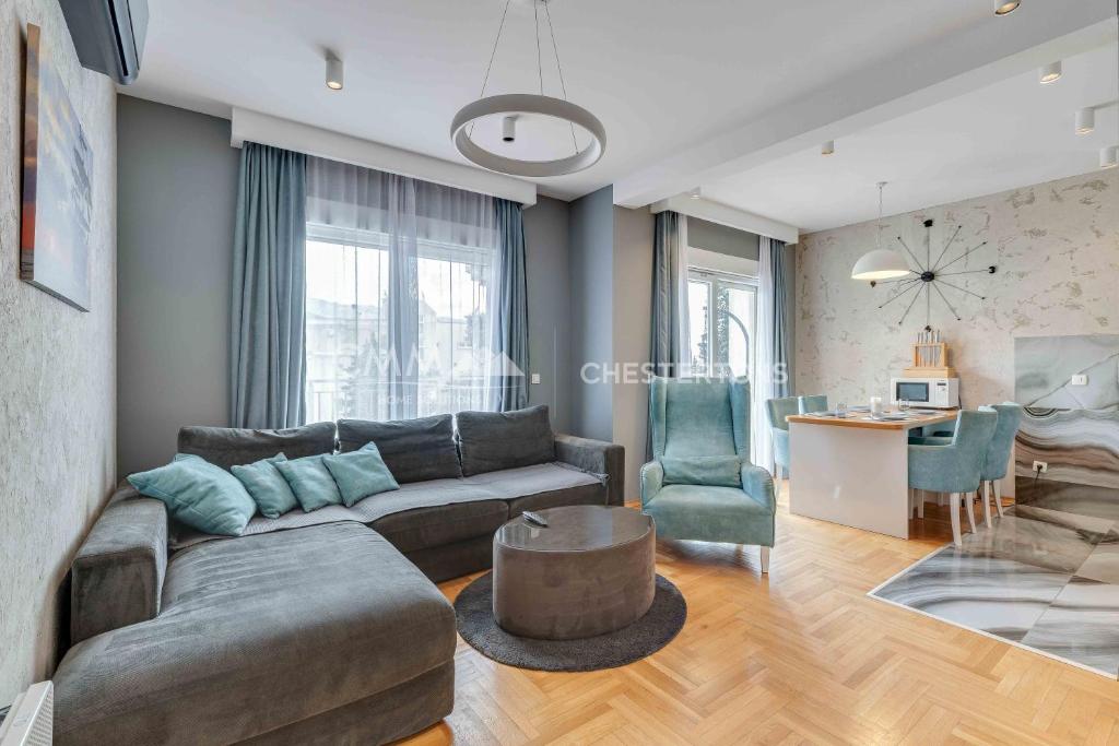 Family Two Bedroom Apartment in Budva - 1