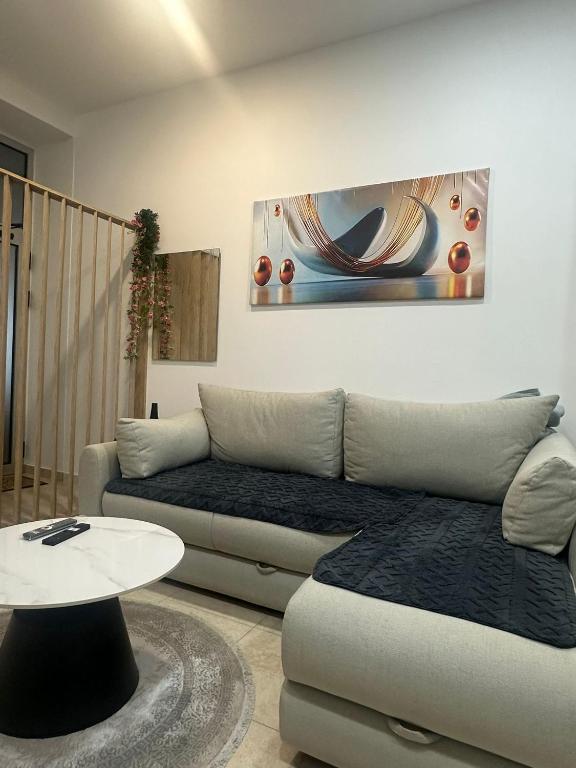 A&E Apartments Emir - 1