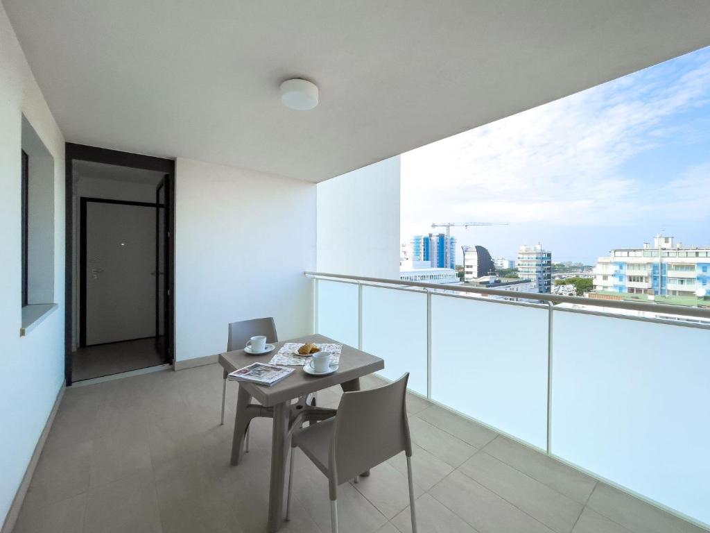 Beachside flat equipped with everything you need - 1