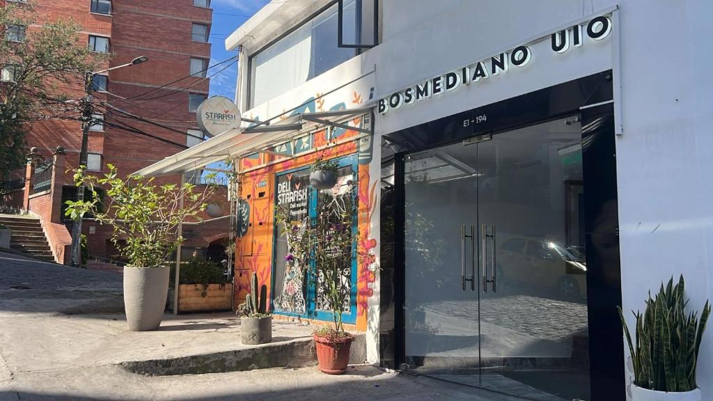 Bosmediano UIO - 2