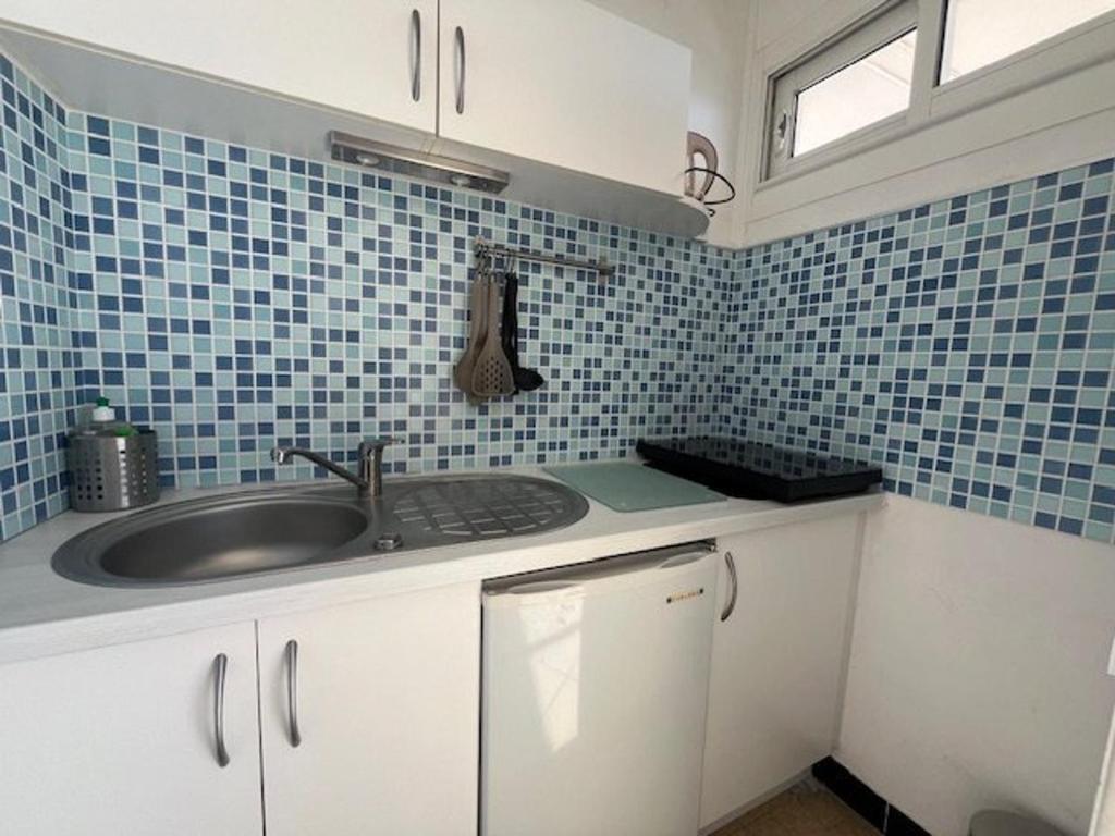 Studio vue mer au Lavandou avec parking - FR-1-308-64 - 5