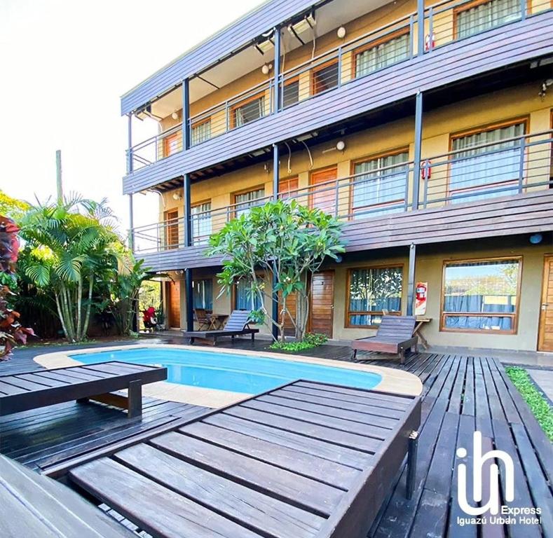 Iguazú Urban Hotel Express - 1
