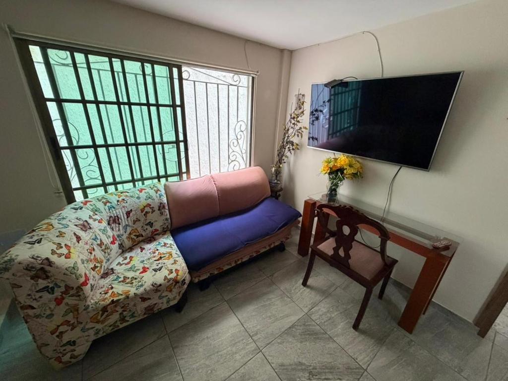 Apartaestudio Amoblado - 3