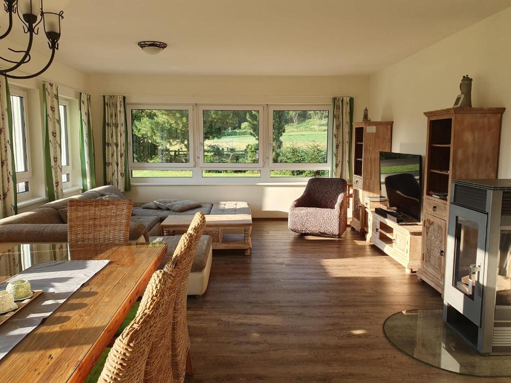 quiet and central Luxury Villa "Juwel " with Sauna in a beautiful valley - 2