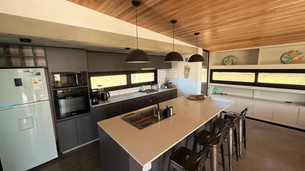 Casa PIT - Casa En Barrio Privado San Benito, Chapadmalal Para 6 PAX Con Pileta - Hola Sur - 4
