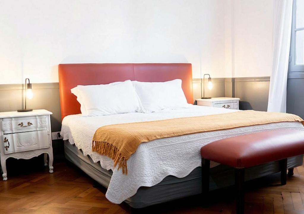 Moreno 820 by DOT Suites - 2