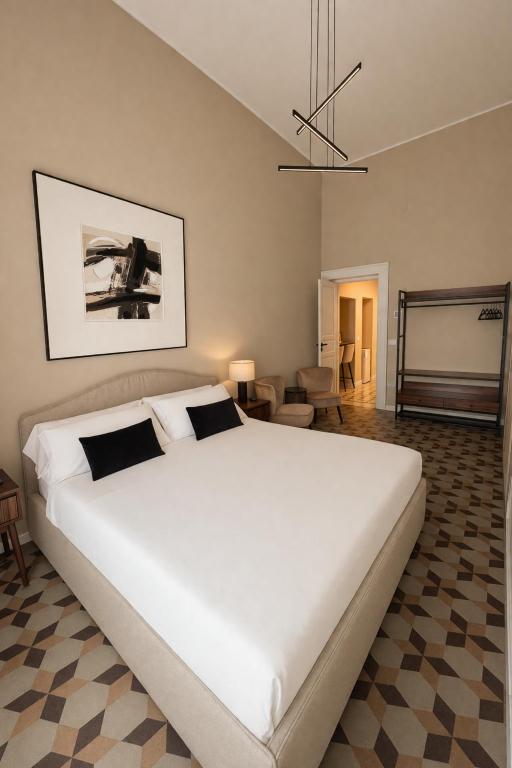 Bari LandLord 71 - Private Balcony Suites - 1