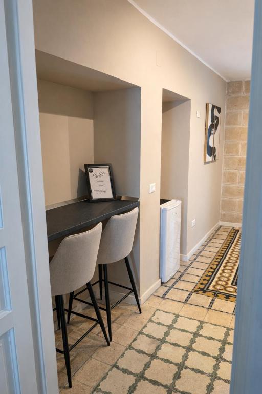 Bari LandLord 71 - Private Balcony Suites - 4