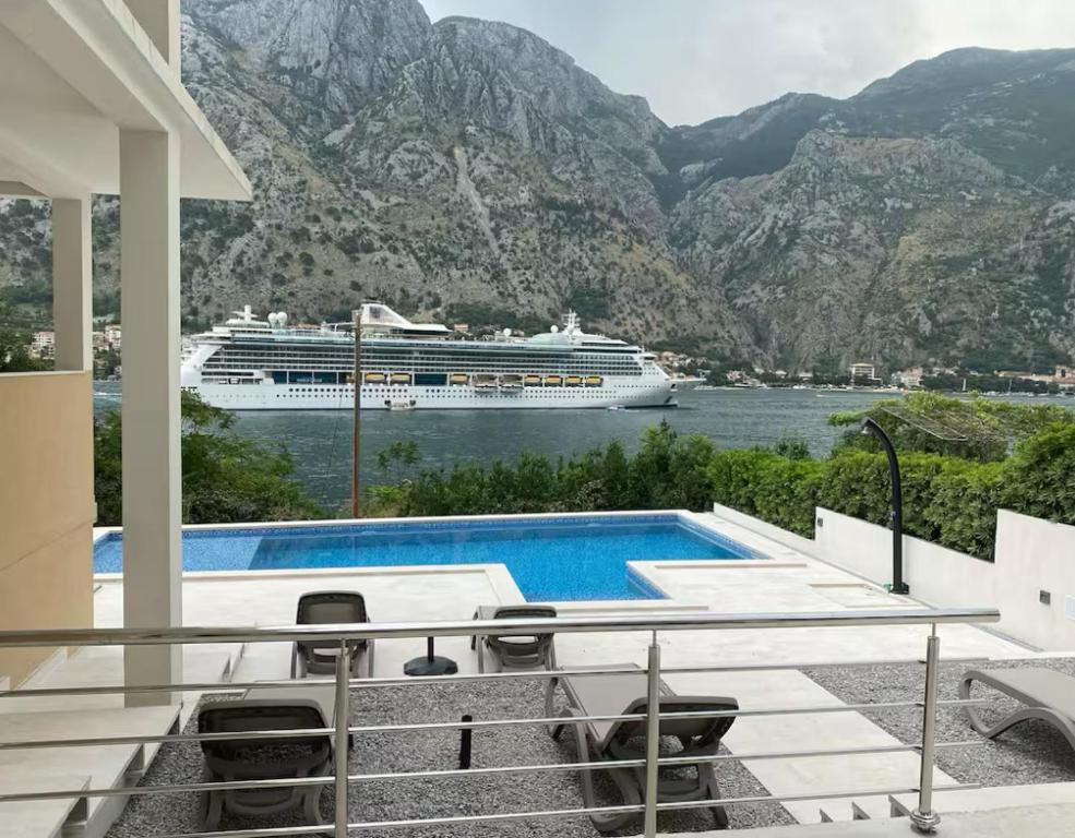 Studio apartment with heated pool - 4
