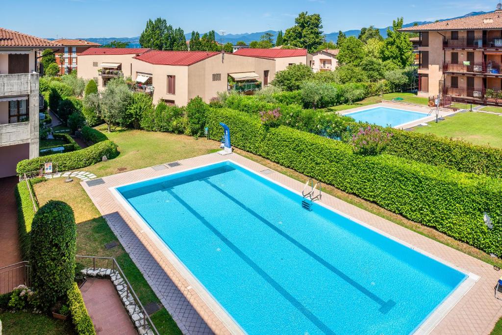 Elena Apartment - Free Secure Parking - Center - Pool - View Lake - 3