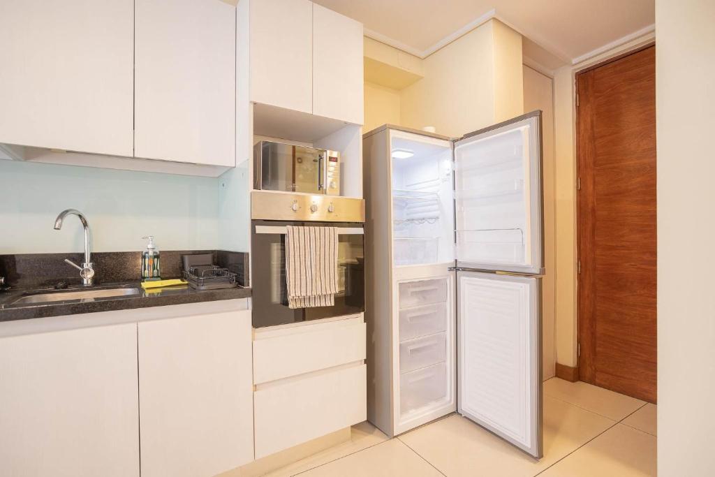 Descubre el Encanto de Las Condes en este Studio - 2
