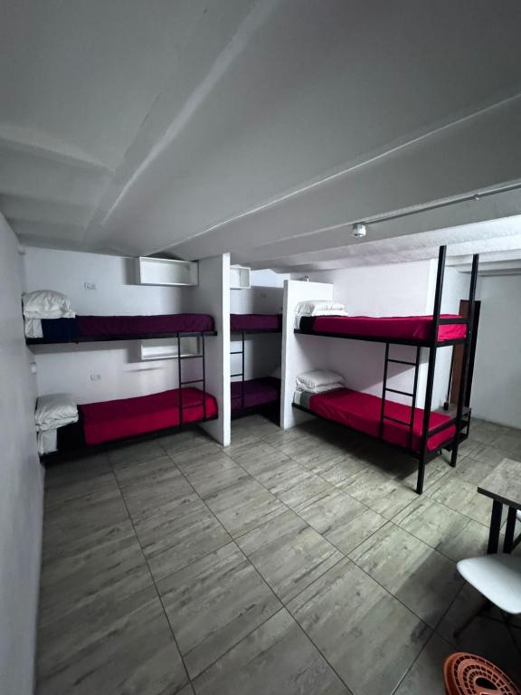 Real Ros Hostel - 4