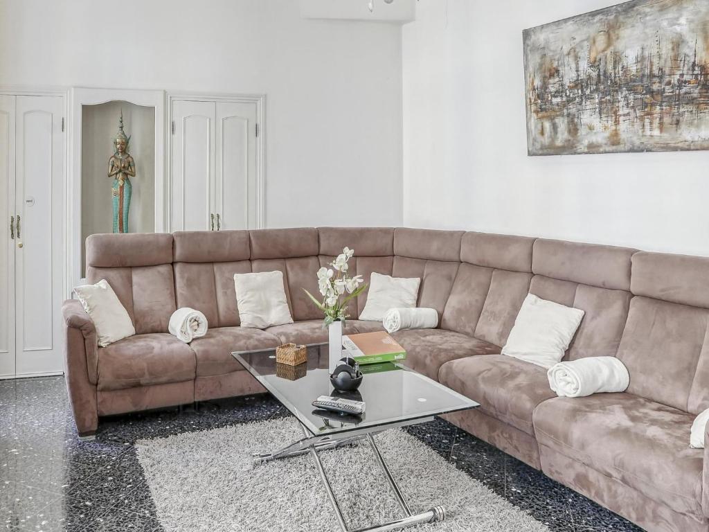Apartment in Nice near Beaches - 5