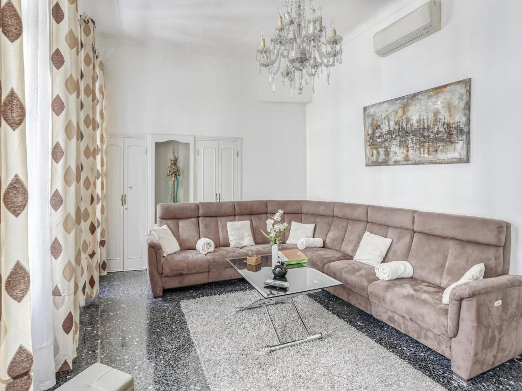 Apartment in Nice near Beaches - 4