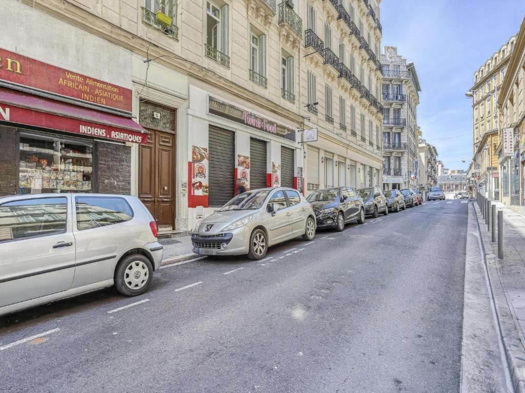 Apartment in Nice near Beaches - 2