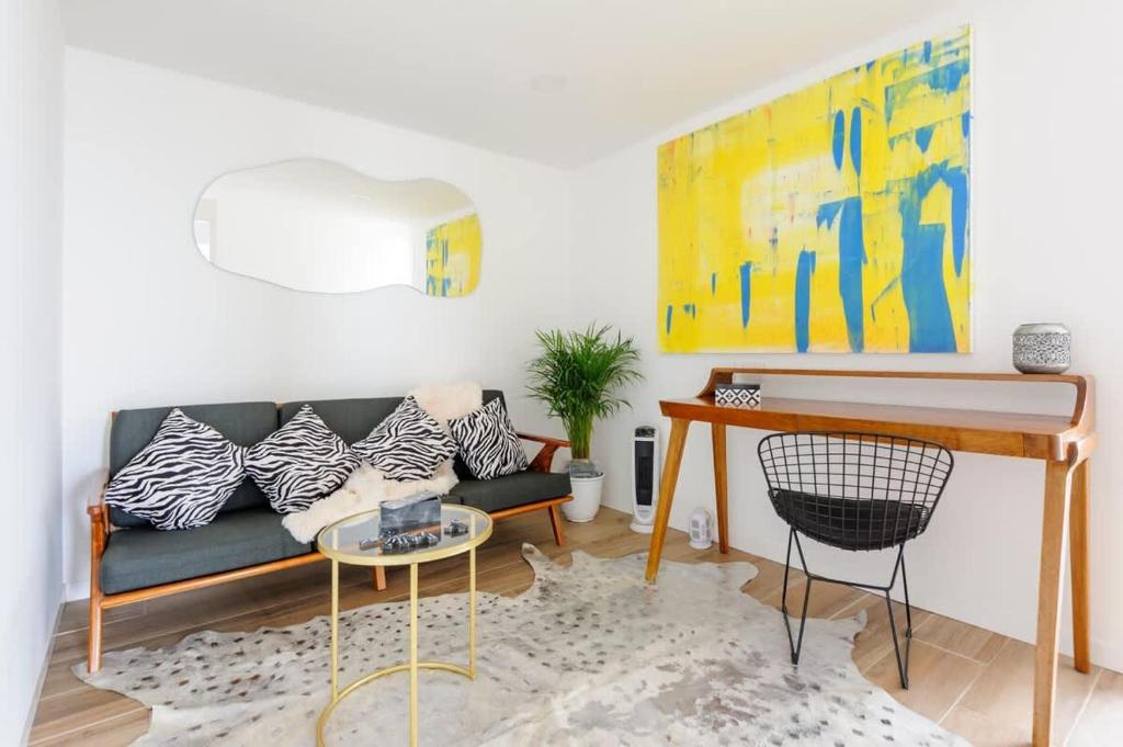 Stunning High-Rise Panoramic Apartment Polanco 3BD - 5