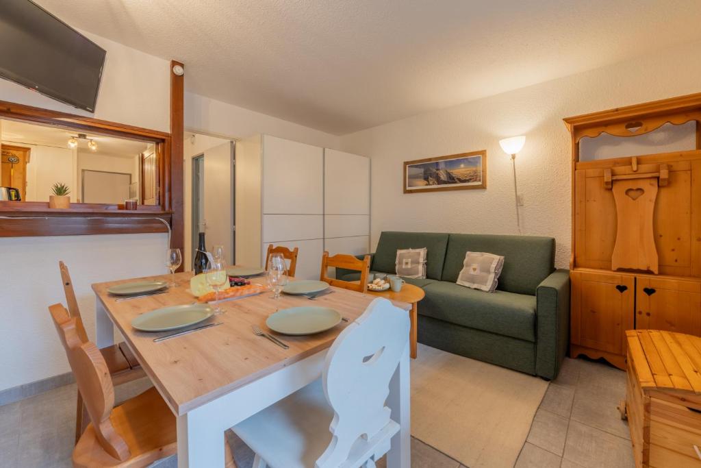 Chamonix Sud - Jonquilles 001 - Happy Rentals - 1