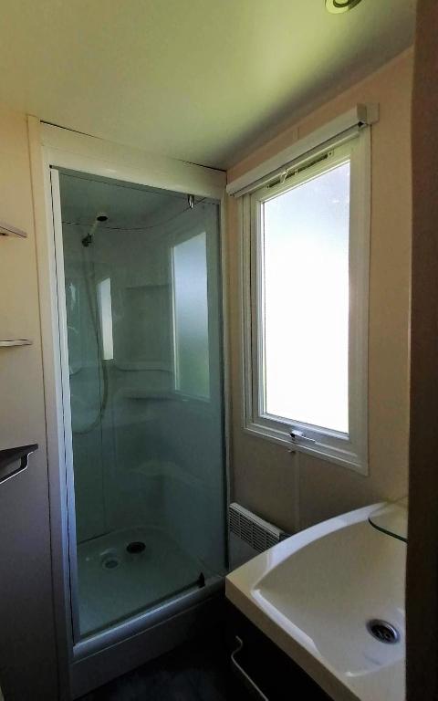 Mobil home 4 personnes dans campings 4 et 5 étoiles Carnac - 5