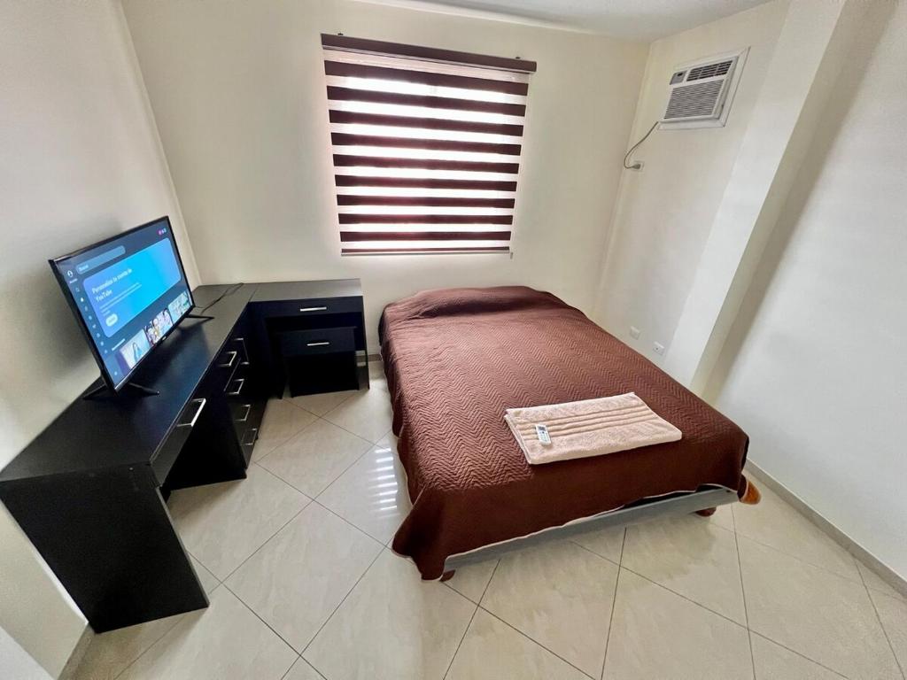 House with pool in private area - 5
