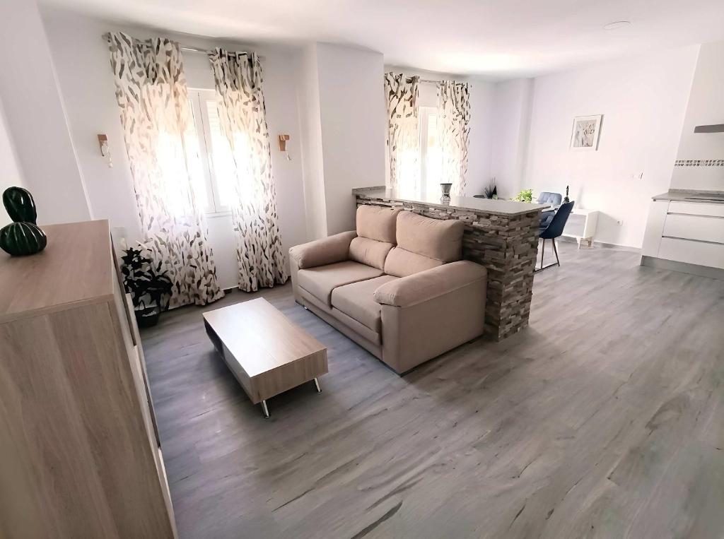 Apartamentos Zona centrica Conil solo alquilamos a parejas y familias - 3