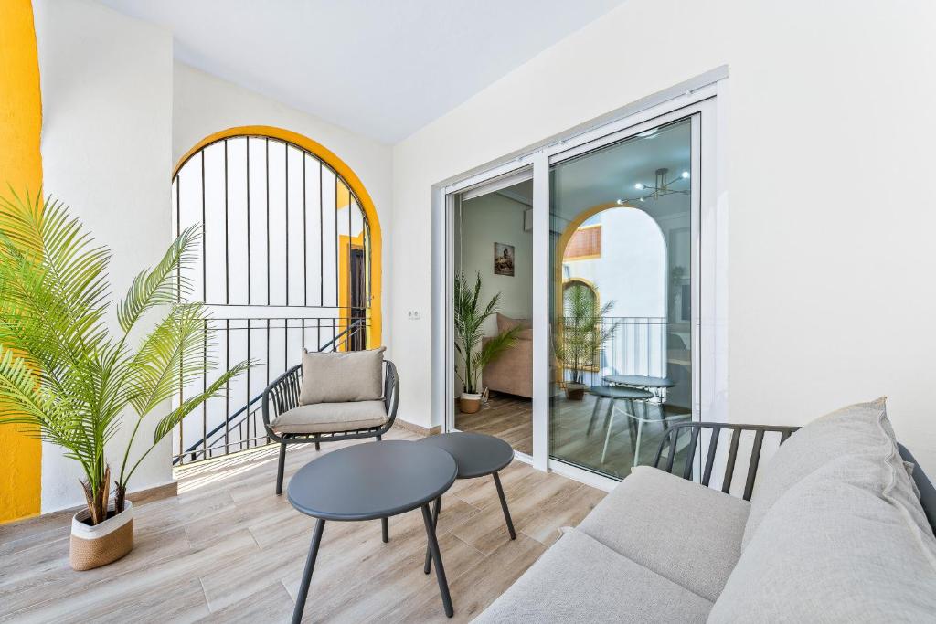 Sunny Molino Retreat with Pool & Terrace - 2