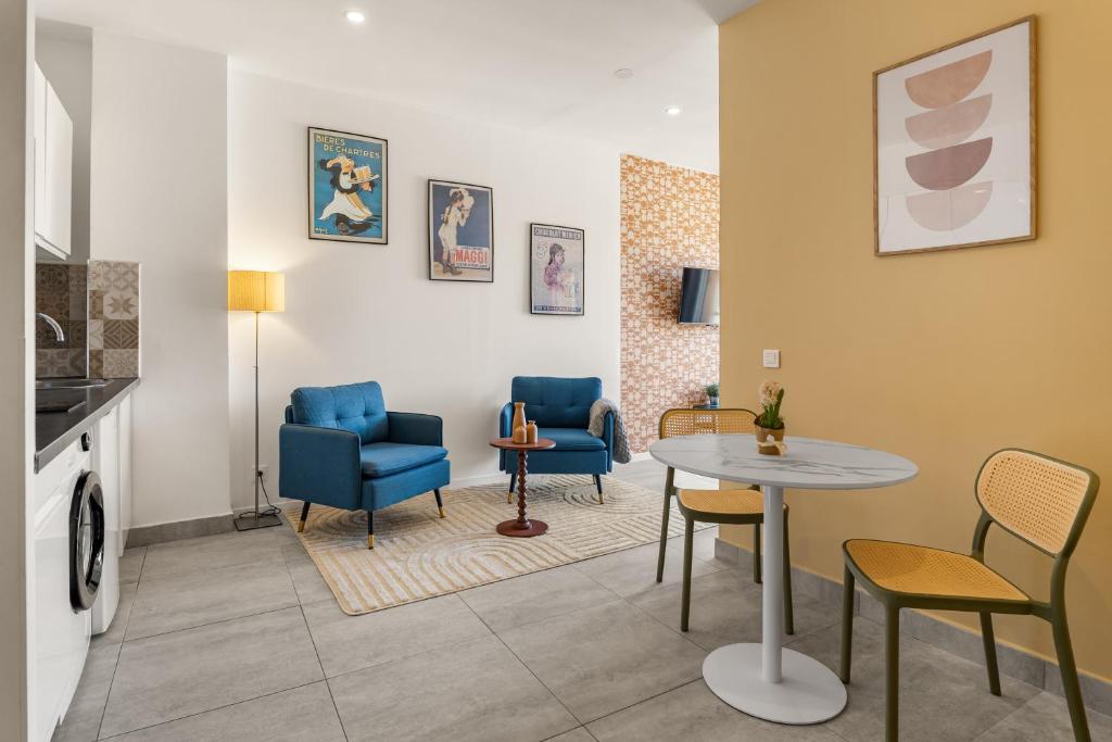Nice Renting - RISSO - Cocoon Design Massena Paillon Balcony View & Lift - 2