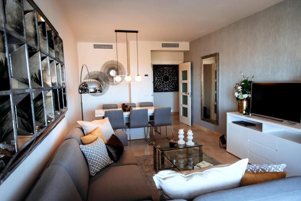Luxury apartment with panoramic views - Marbella - 3
