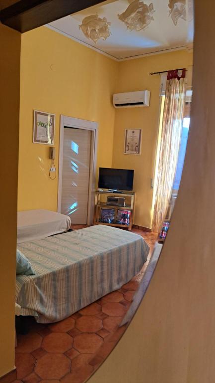 Laurino sweet house in the heart of Naples - 2