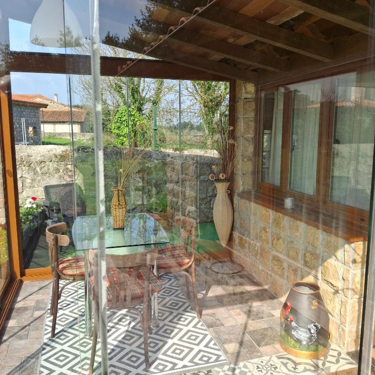 Balcony/terrace, Apartamentos la Higar in Llanes