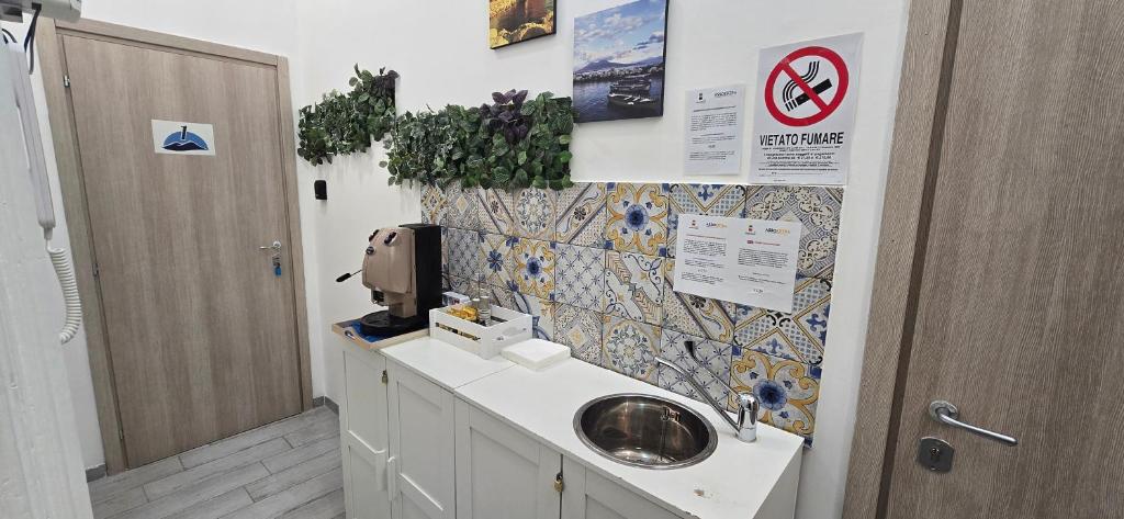 381 Rooms stay Napoli - 4