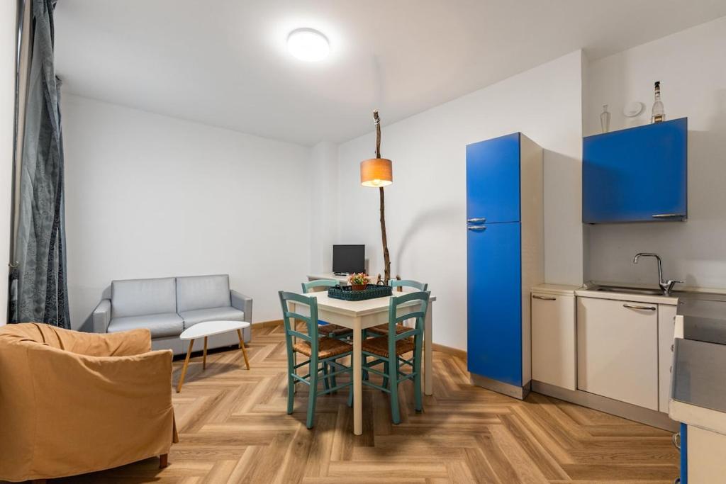 Casa Piera, 5 min drive from Lake Como, Modern apartment - 3