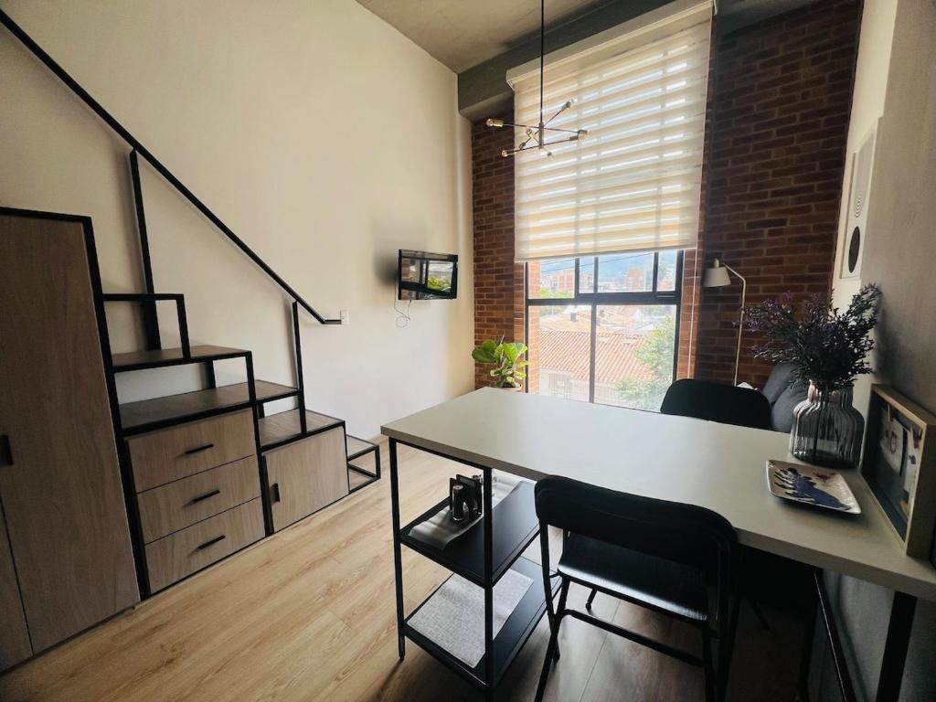 New! Modern Loft with Mezzanine, Cozy & Unique - 3