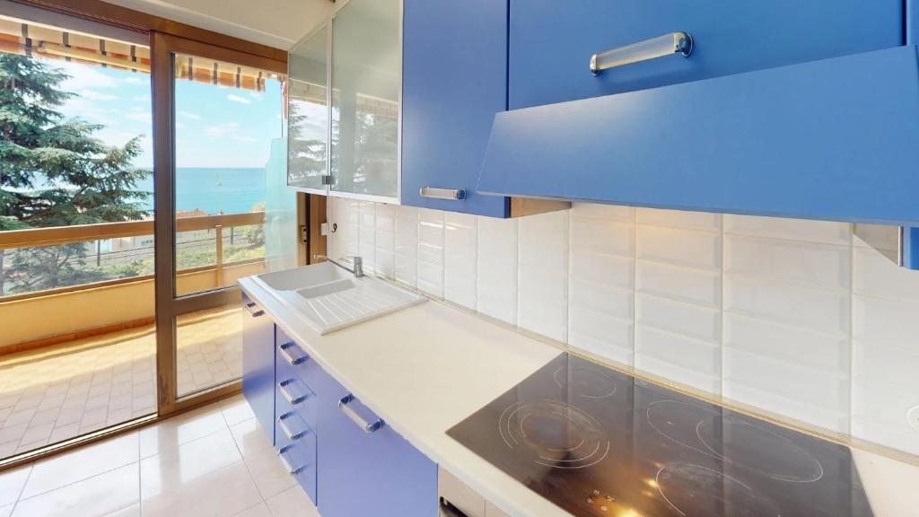 56C - Joli et spacieux studio avec grande terrasse vue mer et garage privé dans le sous-sol de la résidence - 2