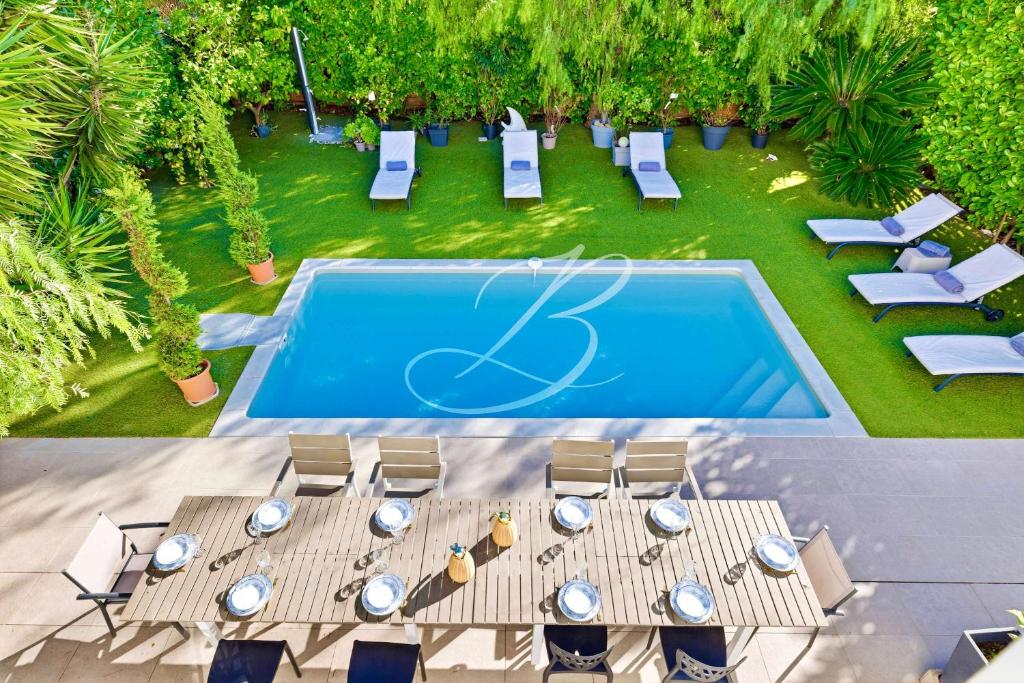 Villa Anna for 10 people with a pool and garden - 2