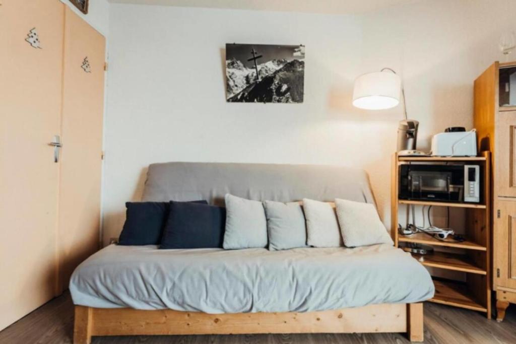 Studio with balcony parking and ski storage - 1