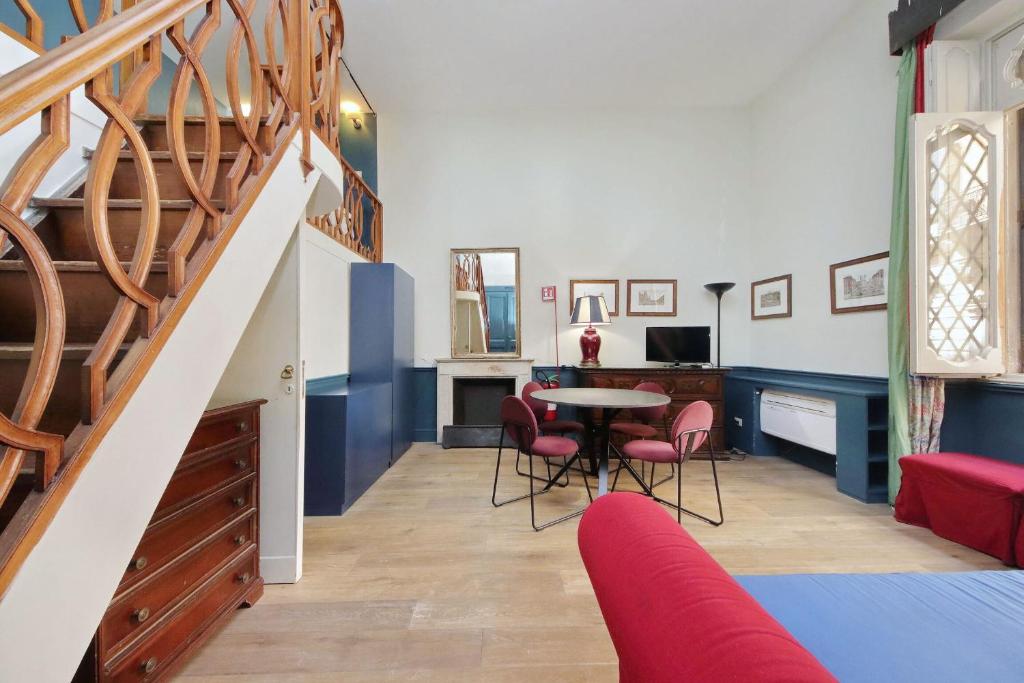 Studio Apt In Rome City Centre Via Gregoriana by Halldis - 5