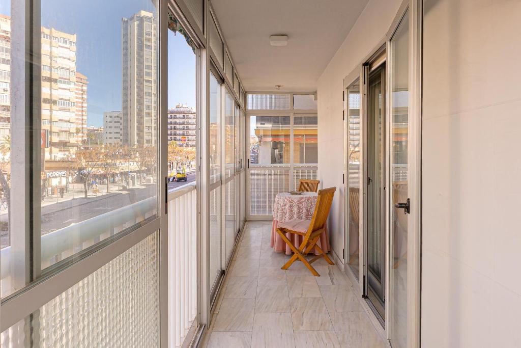 Apartamento Rey Jaime I, Balcony & Garage - 5