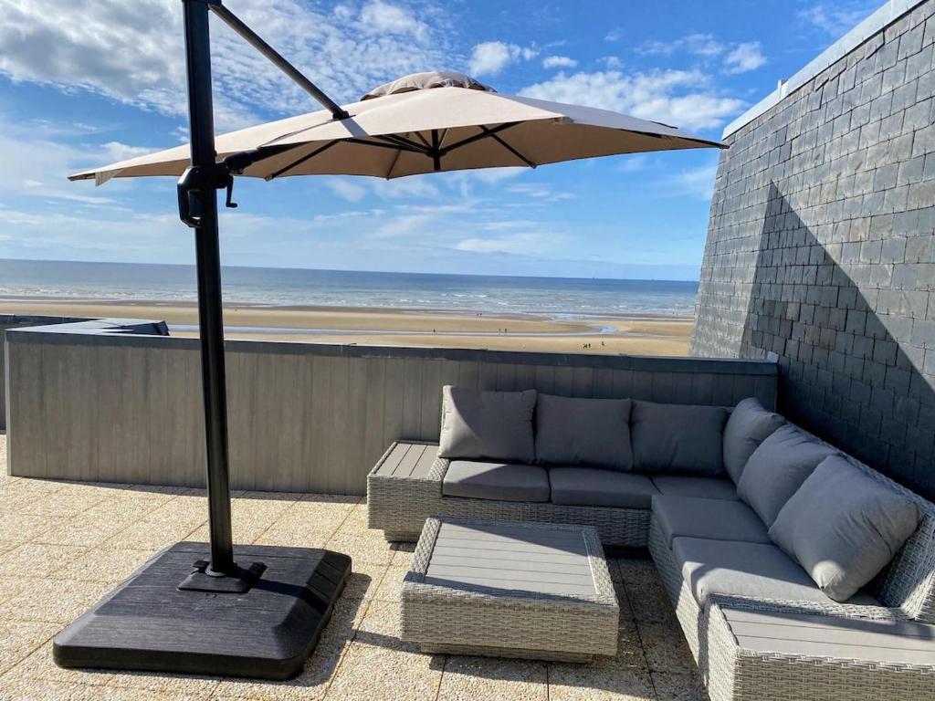 Duplex avec terrasse et vue mer - 1