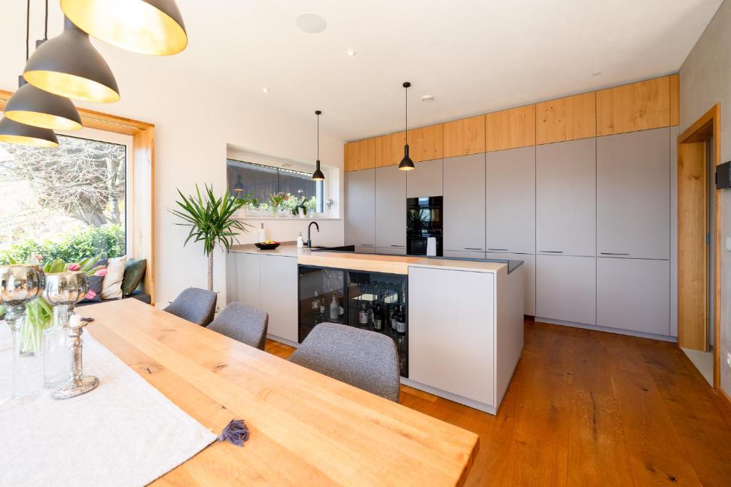 Traumhaus in den Weinbergen - max 8 Personen - mit Self-Check-in - 5