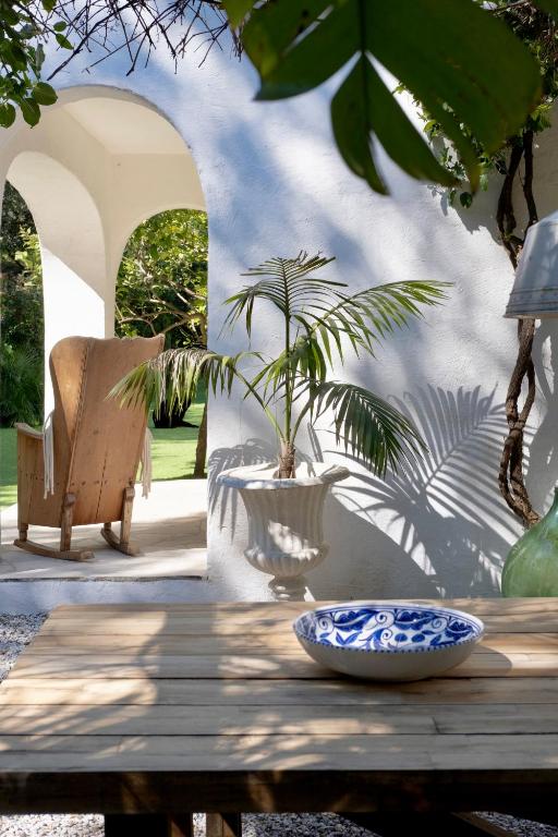 Luxury family villa with large pool, garden & outdoor dining near beach, Domaine l'Oiseau Bleu in Sainte-Maxime - 4