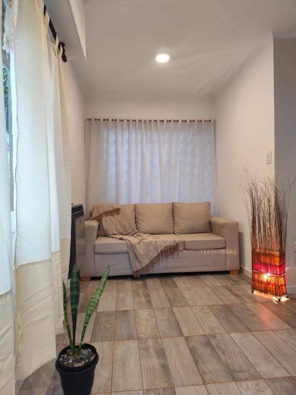 Alquiler temporario en tandil La casita del Tilo - 4