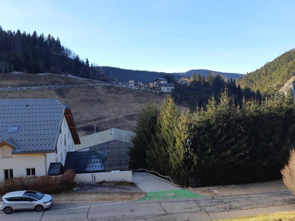 Studio, terrasse ensoleillée - 4 pers. - FR-1-515-243 - 3