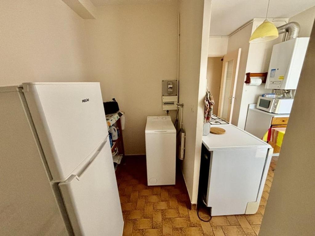Appartement traversant, terrasse, parking privé - FR-1-816-39 - 5