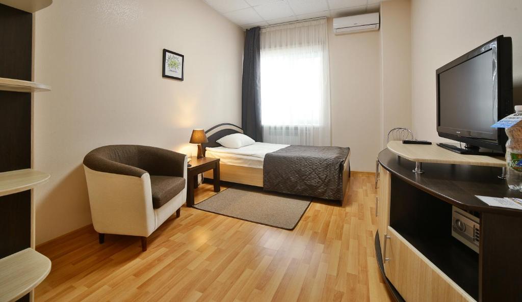 Hotel Avia photo