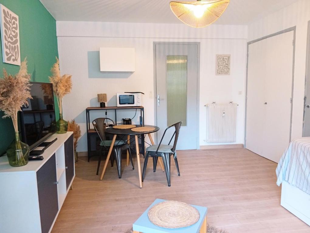 Bel appartement, climatisation, internet, terrasse - 1