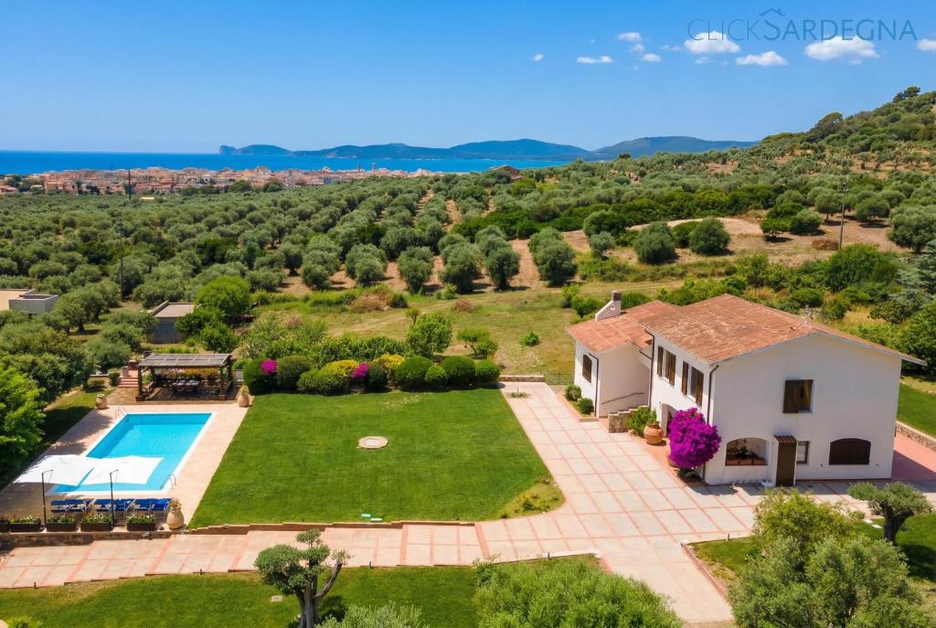 ClickSardegna Villa Emanuel ad Alghero con Vista mare spettacolare, piscina indipendente per 8 persone - 4
