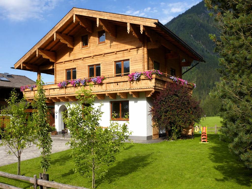 Apartment in a quiet location with beautiful view - 2