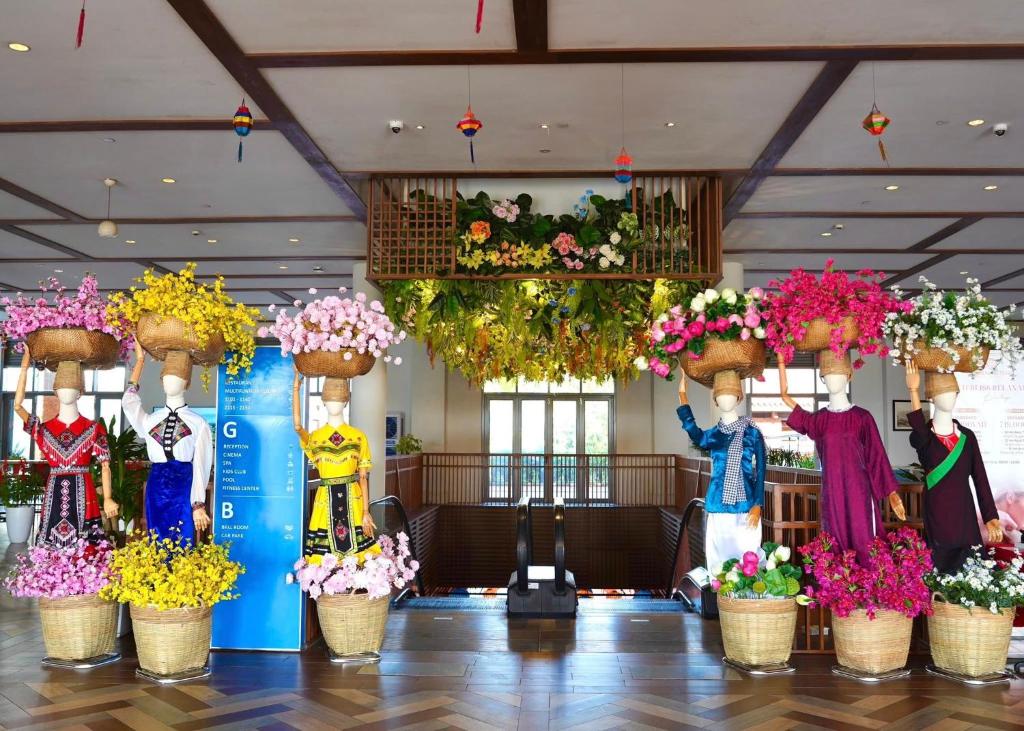 Hall